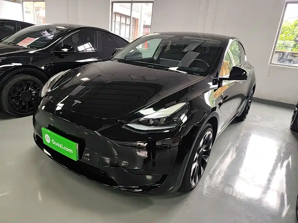 Tesla Model Y 2022 Facelift Rear-Wheel Drive Version