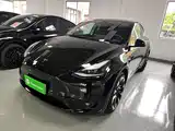 Фото 1 - Tesla Model Y