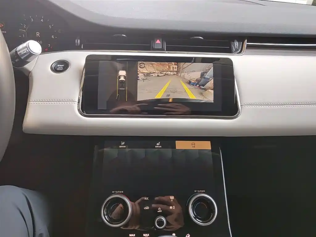 Land Rover Range Rover Evoque 2022 Range Rover Evoque L 249PS R-Dynamic Luxury Edition фото 13