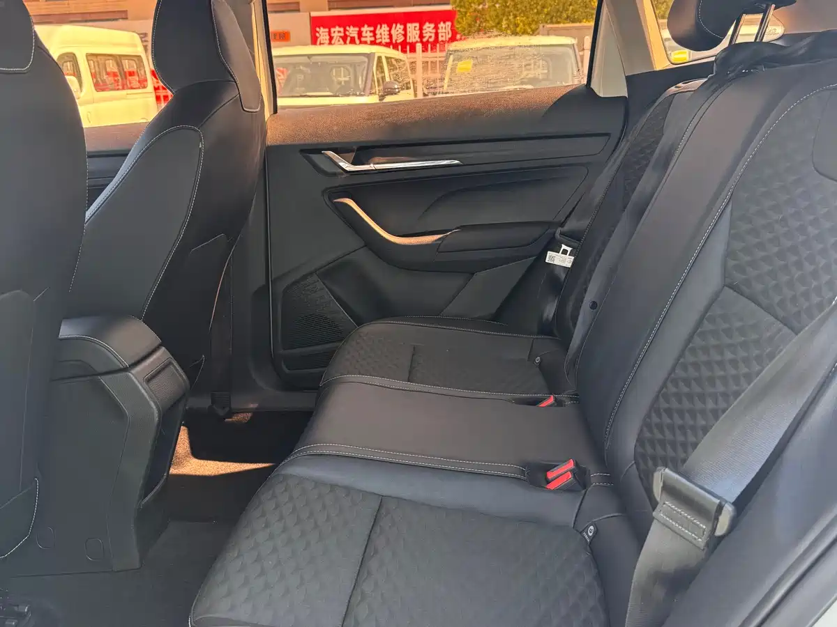 Škoda Kamiq 2018 1.5L Automatic Comfort Version China V фото 13
