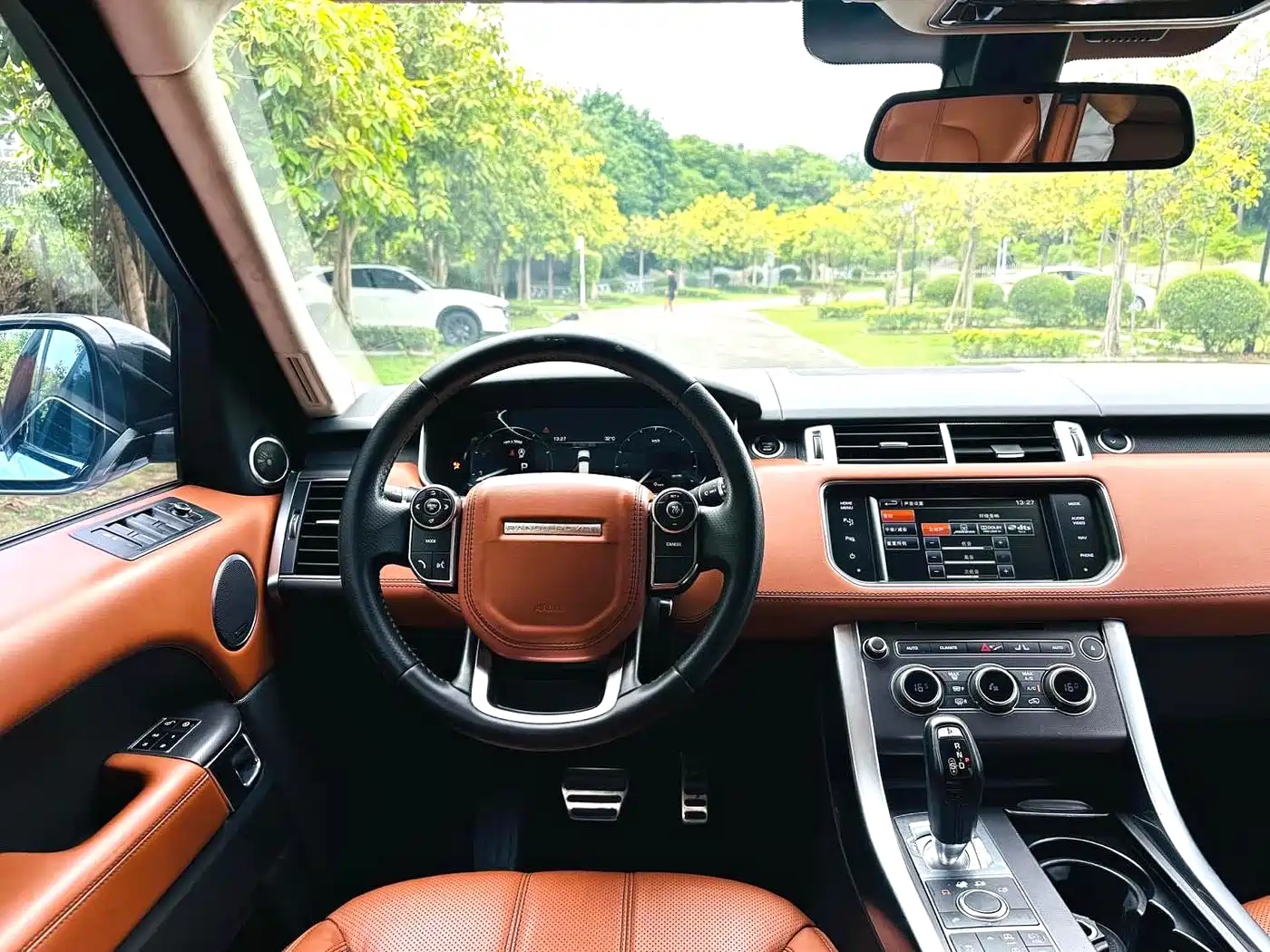 Land Rover Range Rover Sport 2014 3.0 SC V6 HSE DYNAMIC фото 11