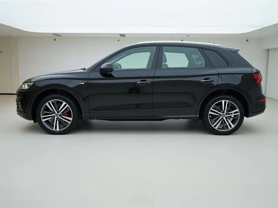 Audi Q5L 2020 45 TFSI Premium Sport фото 3