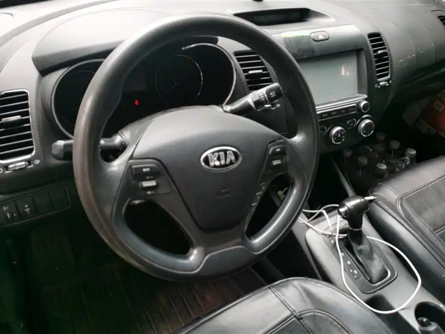Kia K3 2015 1.6L Automatic GL фото 15