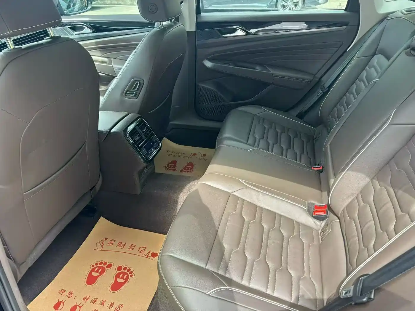 Volkswagen Passat 2019 330TSI Elite Version China VI фото 5