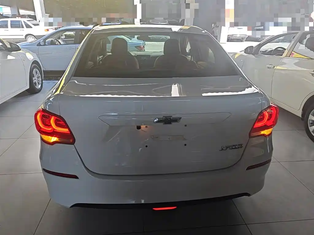 Chevrolet Cavalier 2019 320 Auto Sunroof Enjoyment Edition фото 6