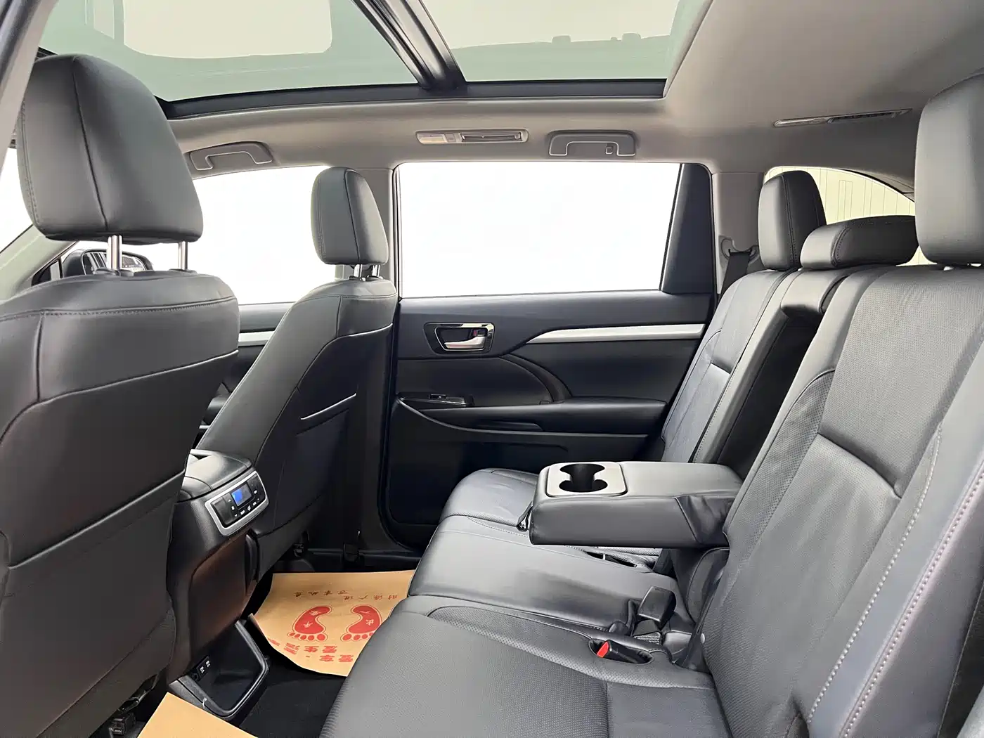Toyota Highlander 2021 2.0T AWD Luxury 7-Seater фото 12