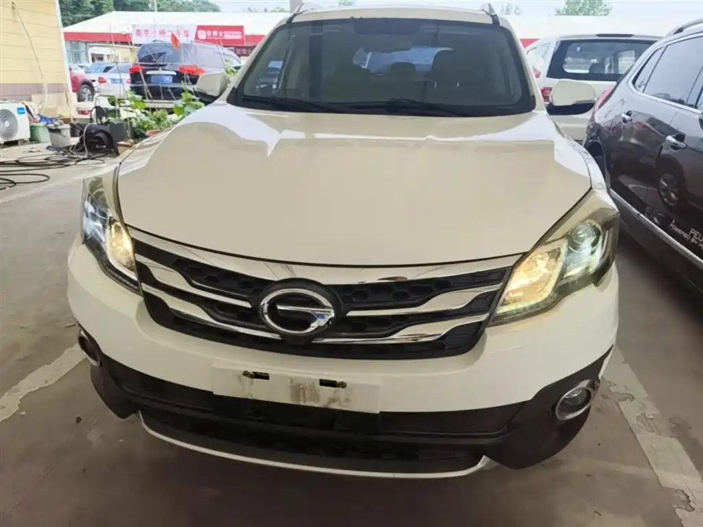 GAC Trumpchi Trumpchi GS5 Super 2015 2.0L Automatic 2WD Comfort Edition фото 3
