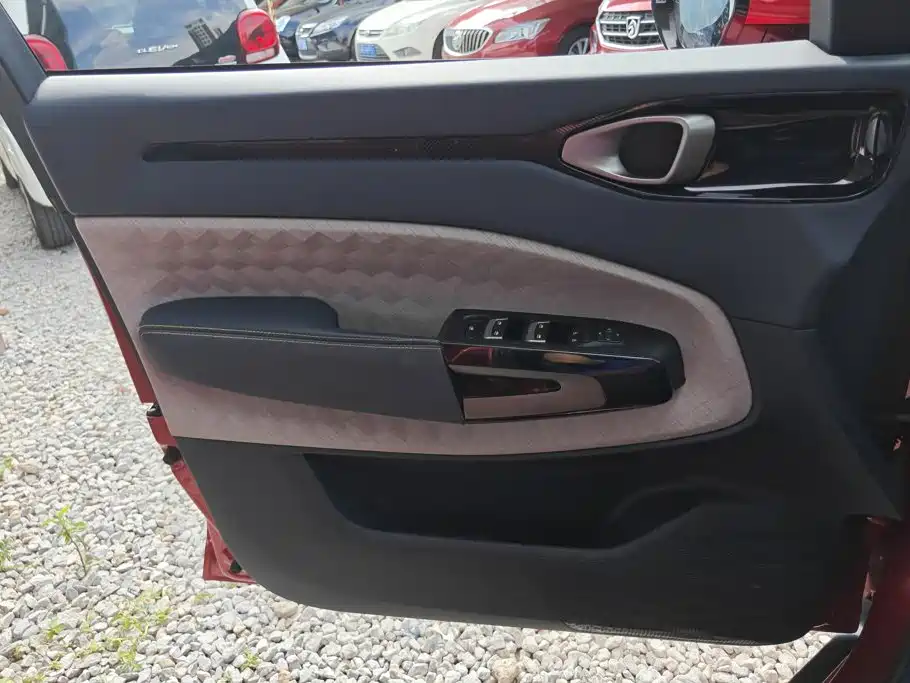Baojun RM-5 2020 2019 1.5T CVT 24-hour Online Luxury 6-seater