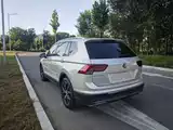 Фото 4 - Volkswagen Tiguan L