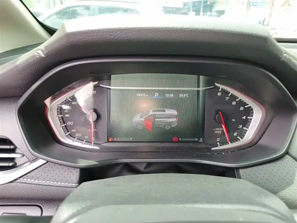 SAIC Maxus Maxus G50 2019 1.5T Automatic Luxury Edition China V фото 12