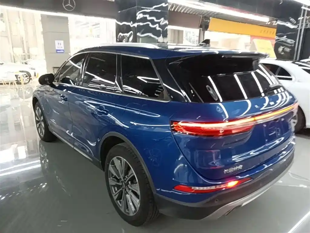 LINCOLN ADVENTURER