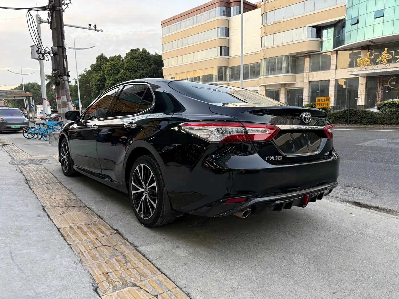 Toyota Camry 2019 2.5G Luxury (China V) фото 13