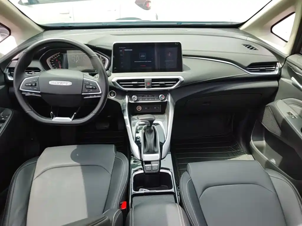 SAIC Maxus Maxus G50 2019 1.5T Automatic Luxury Edition China V фото 10