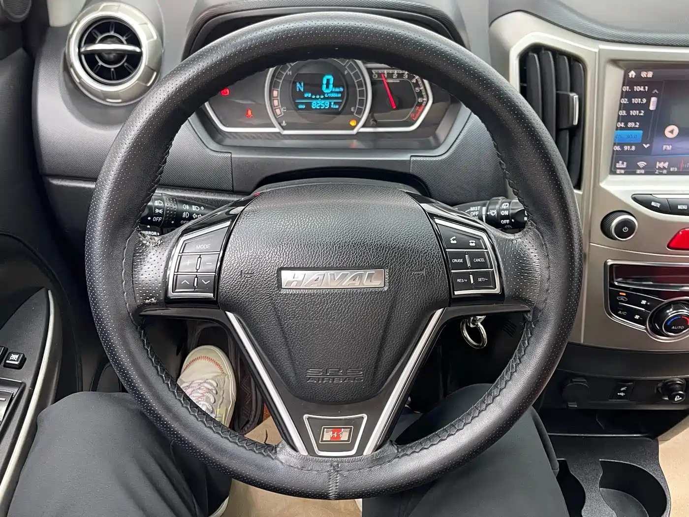 Haval H1 2016 Red Label 1.5L AMT Luxury фото 9