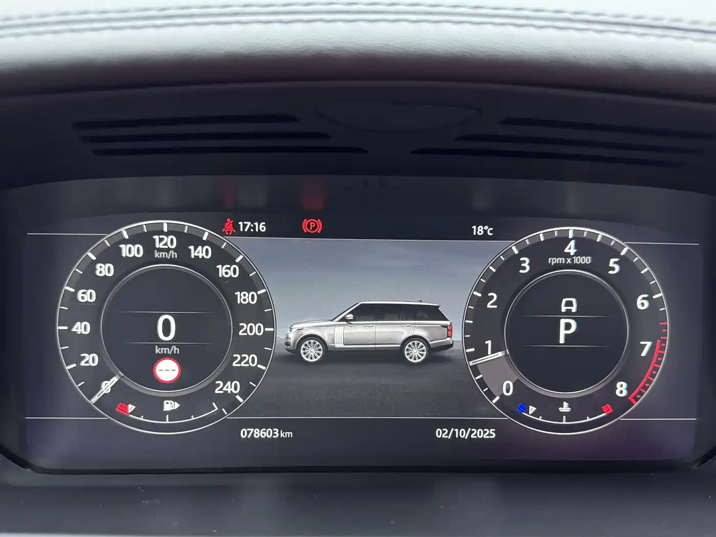 Land Rover Range Rover 2022 3.0 L6 400PS Prestige Genesis Extended Edition фото 10