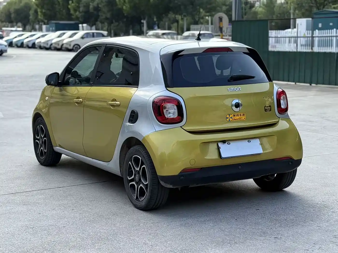 smart forfour 2017 2016 Model 0.9T 66kW Pioneer Edition