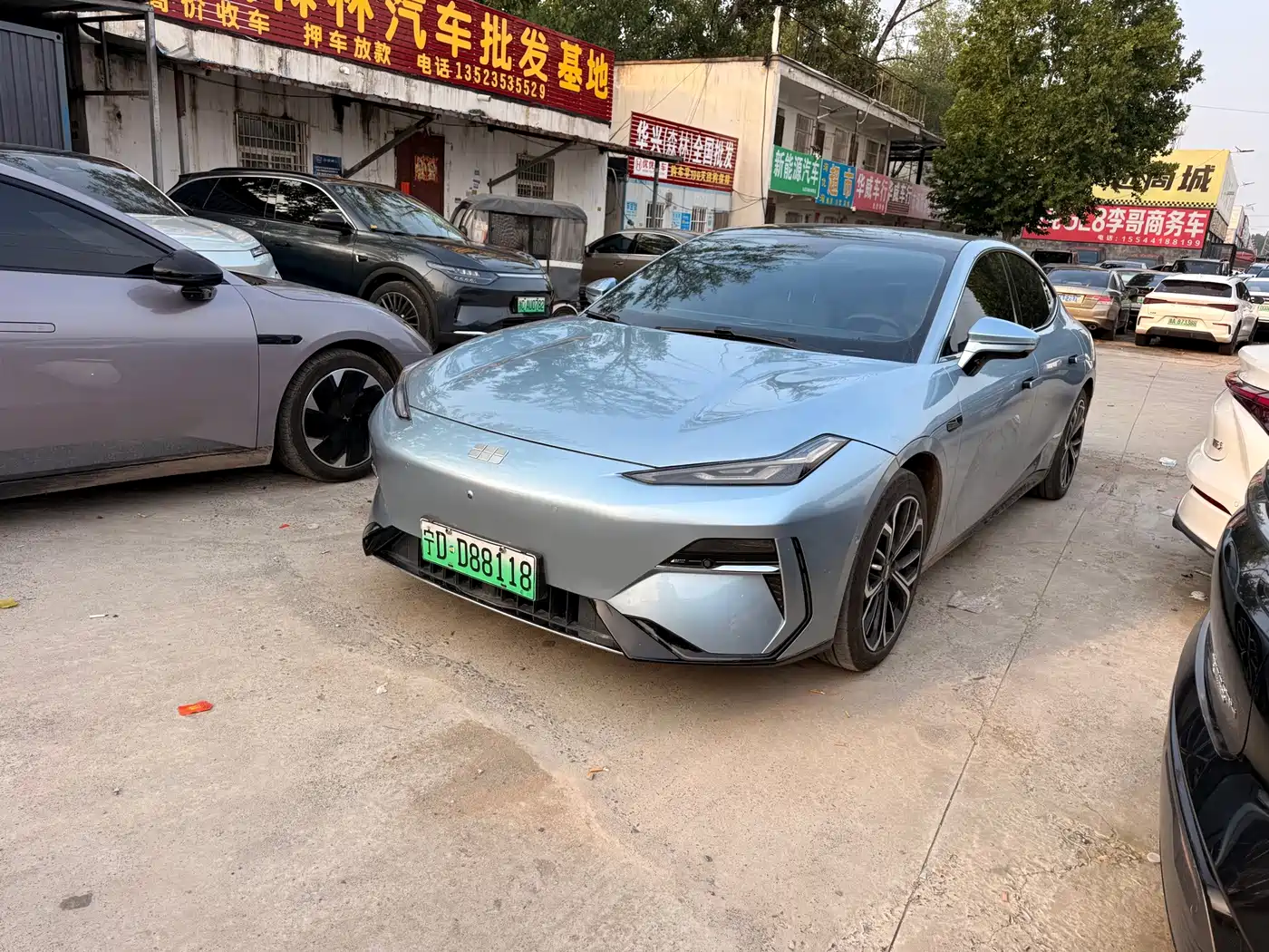 Geely Galaxy Galaxy E8 2025 2025 700km Long Voyage Smart Drive Edition