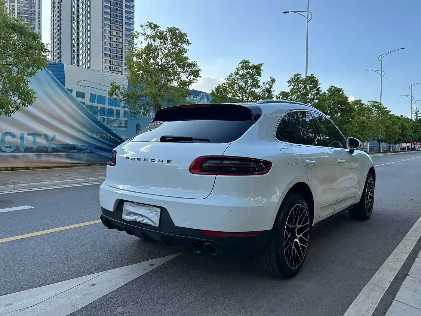 Porsche Macan 2017 Macan 2.0T фото 7