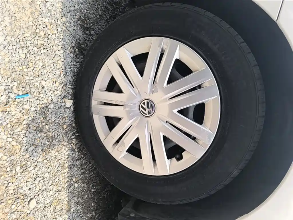 Volkswagen Polo 2016 1.4L Manual Trend фото 23