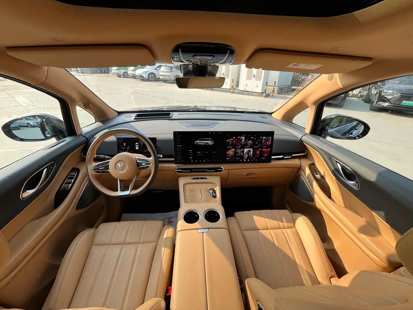 Voyah Auto Voyah Dreamer 2025 PHEV AWD Flagship Kunpeng Edition фото 23