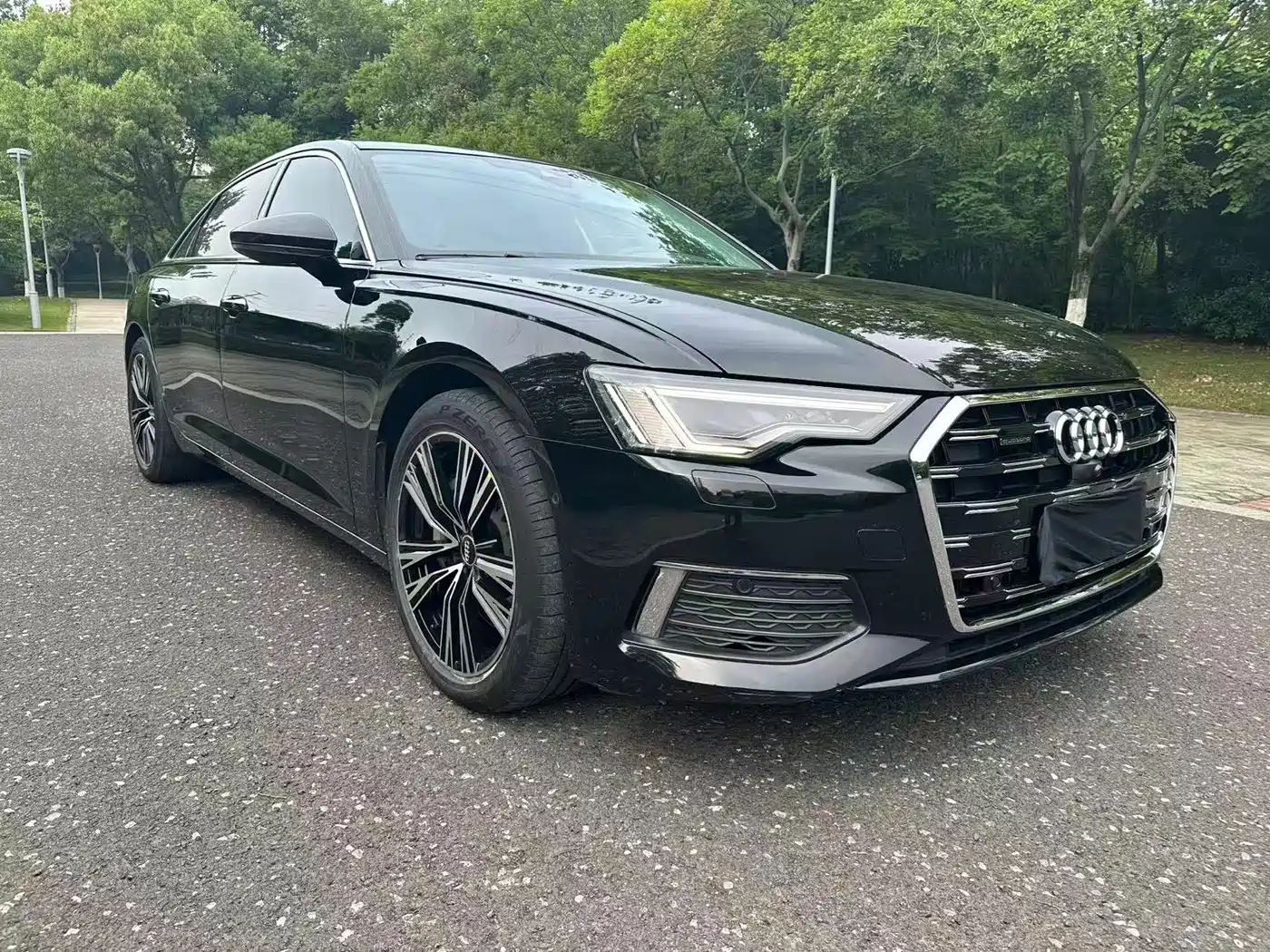 Audi A6L 2022 55 TFSI quattro Premium Elegance фото 3