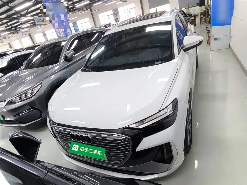 Audi Q4 e-tron 2024 40 e-tron Pioneer Edition фото 3
