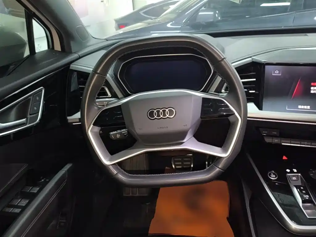 Audi Q4 e-tron 2024 40 e-tron Pioneer Edition фото 11