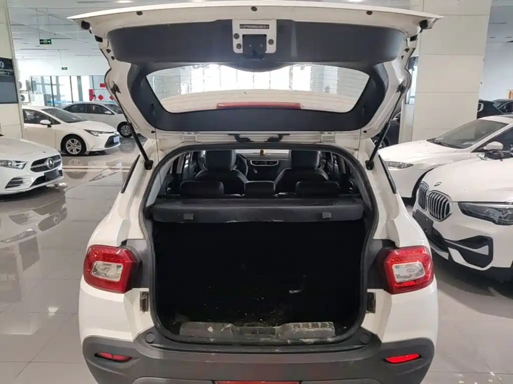 Zhonghua V3 2017 2016 1.5L Manual Comfort