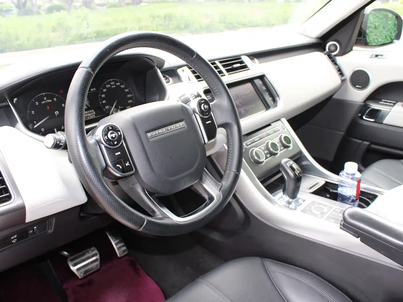 Land Rover Range Rover Sport 2014 3.0 SC V6 Chile Red Limited фото 9