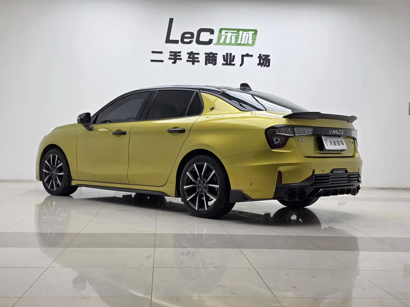Lynk & Co 03 2020 03+ 2.0TD Auto Wind Master Edition фото 12