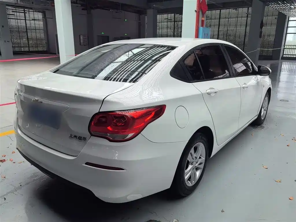 Chevrolet Cavalier 2019 320 Automatic Joy Edition фото 5