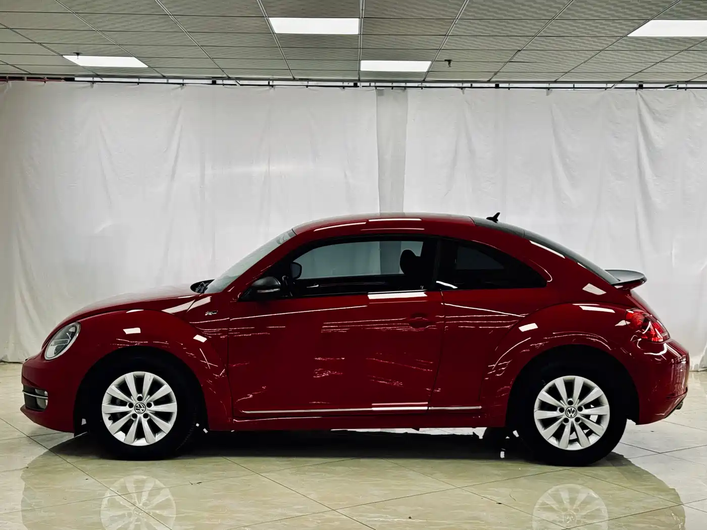 Volkswagen Beetle 2014 1.4TSI Fashion Edition фото 15