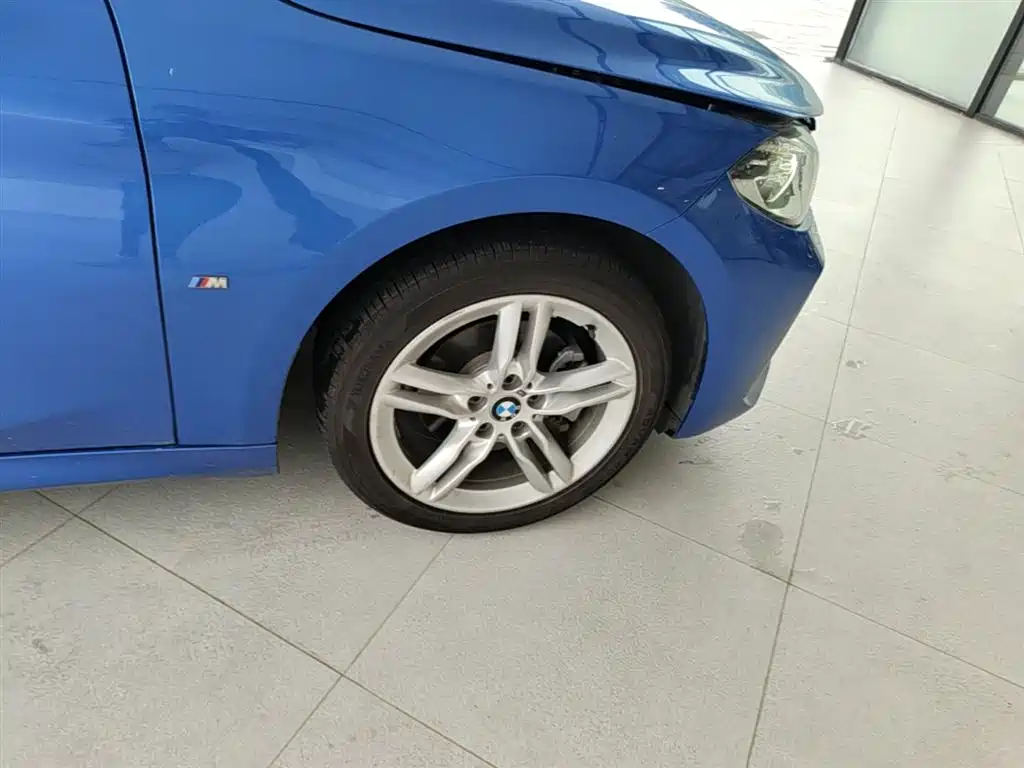 BMW 1 Series 2019 118i M Sport Package фото 14