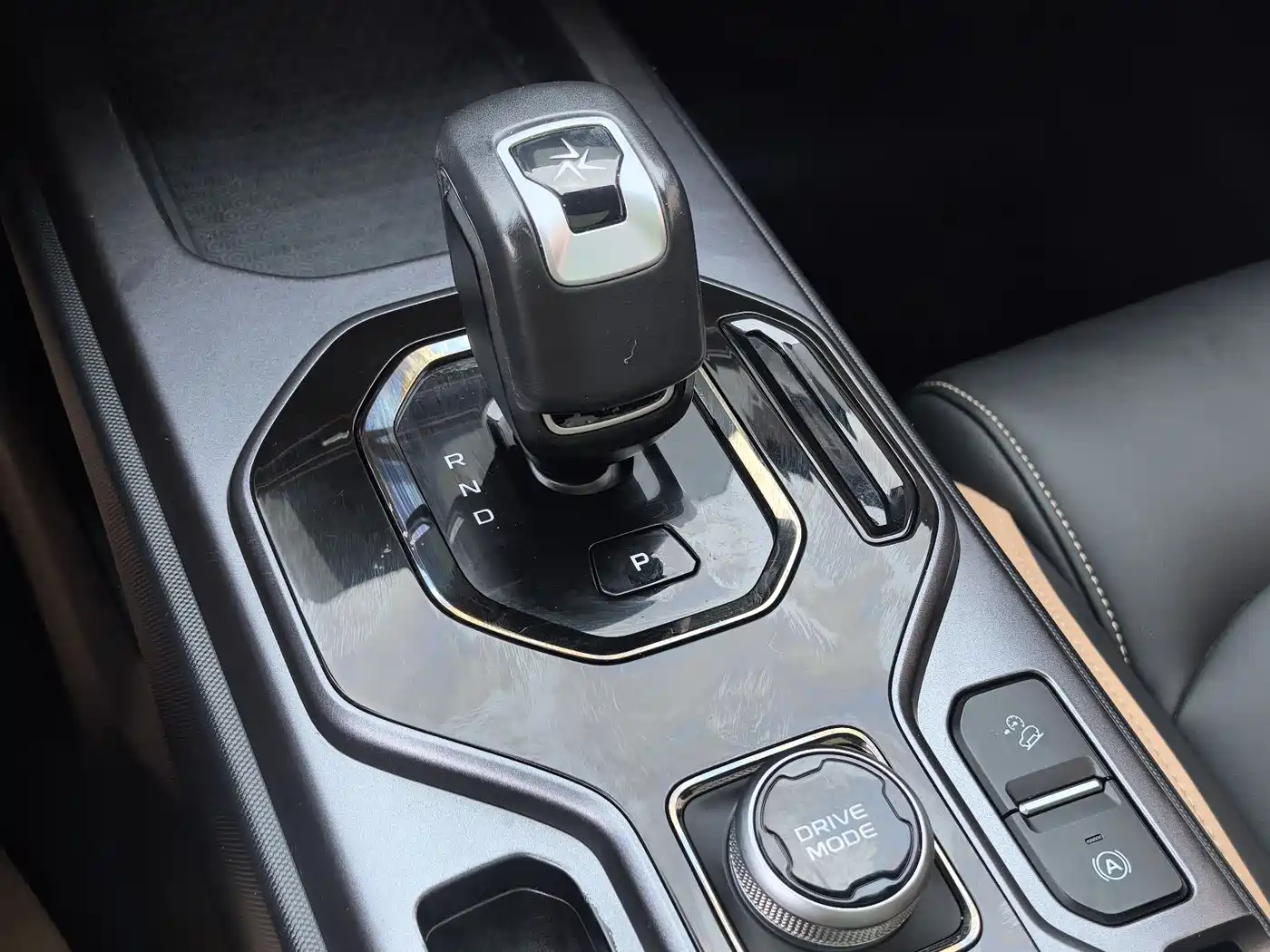Geely ICON 2023 2023 1.5TD Chocolate Premium Edition
