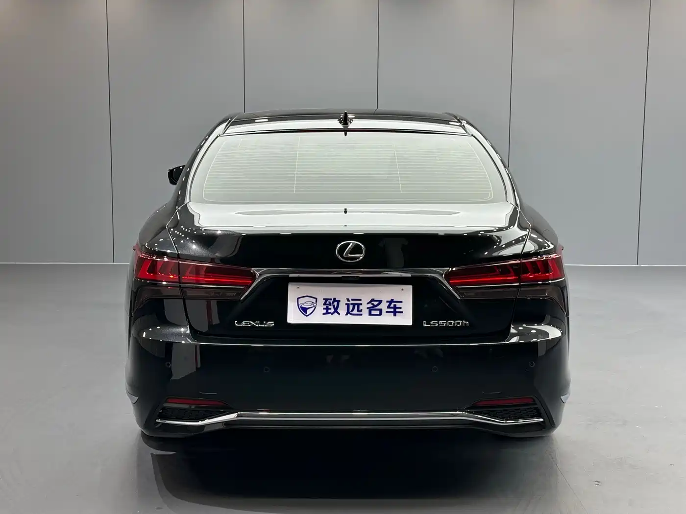 2024 Lexus LS
