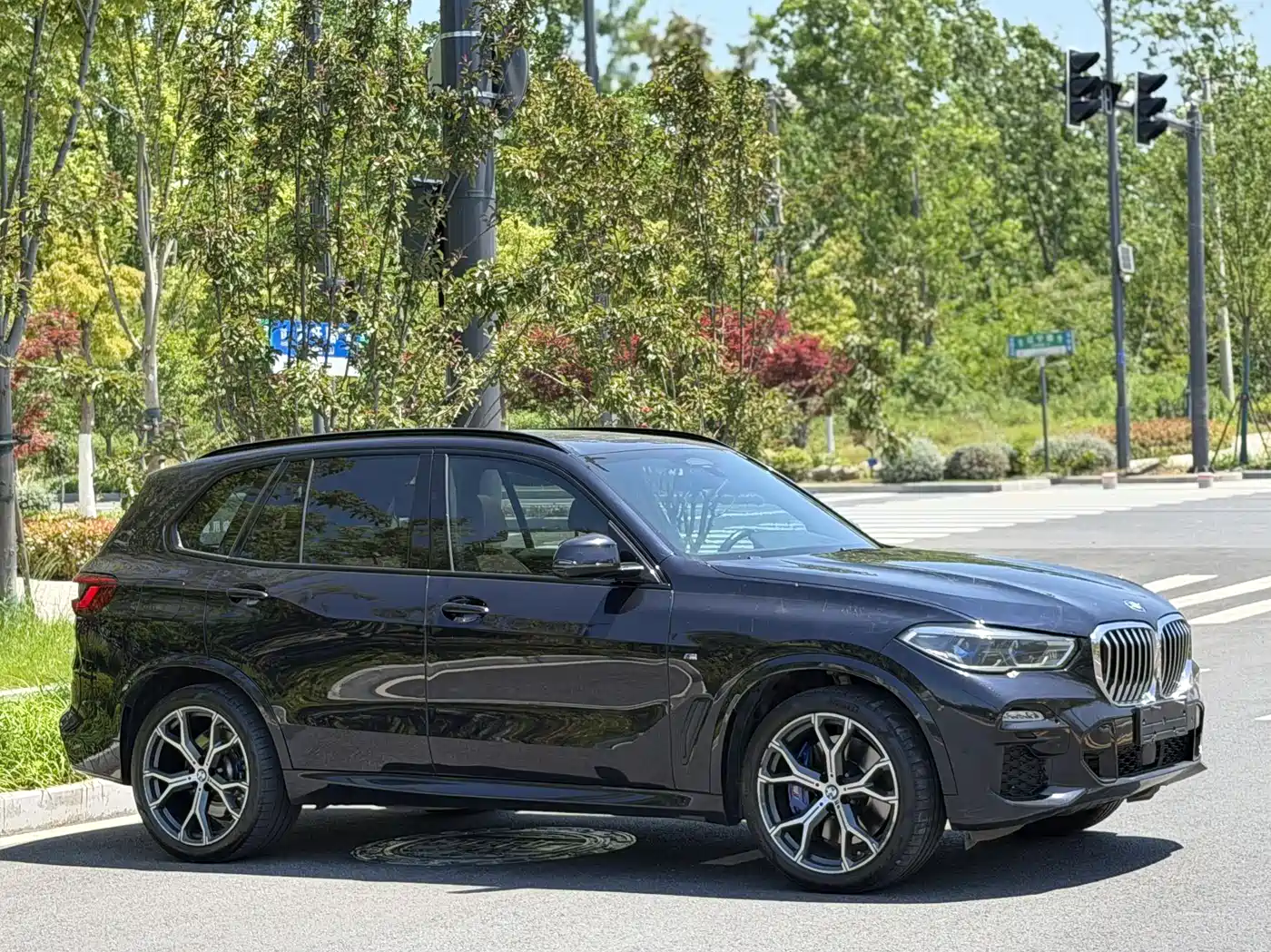 BMW X5 (Import) 2019 xDrive40i Exclusive M Sport Package фото 3