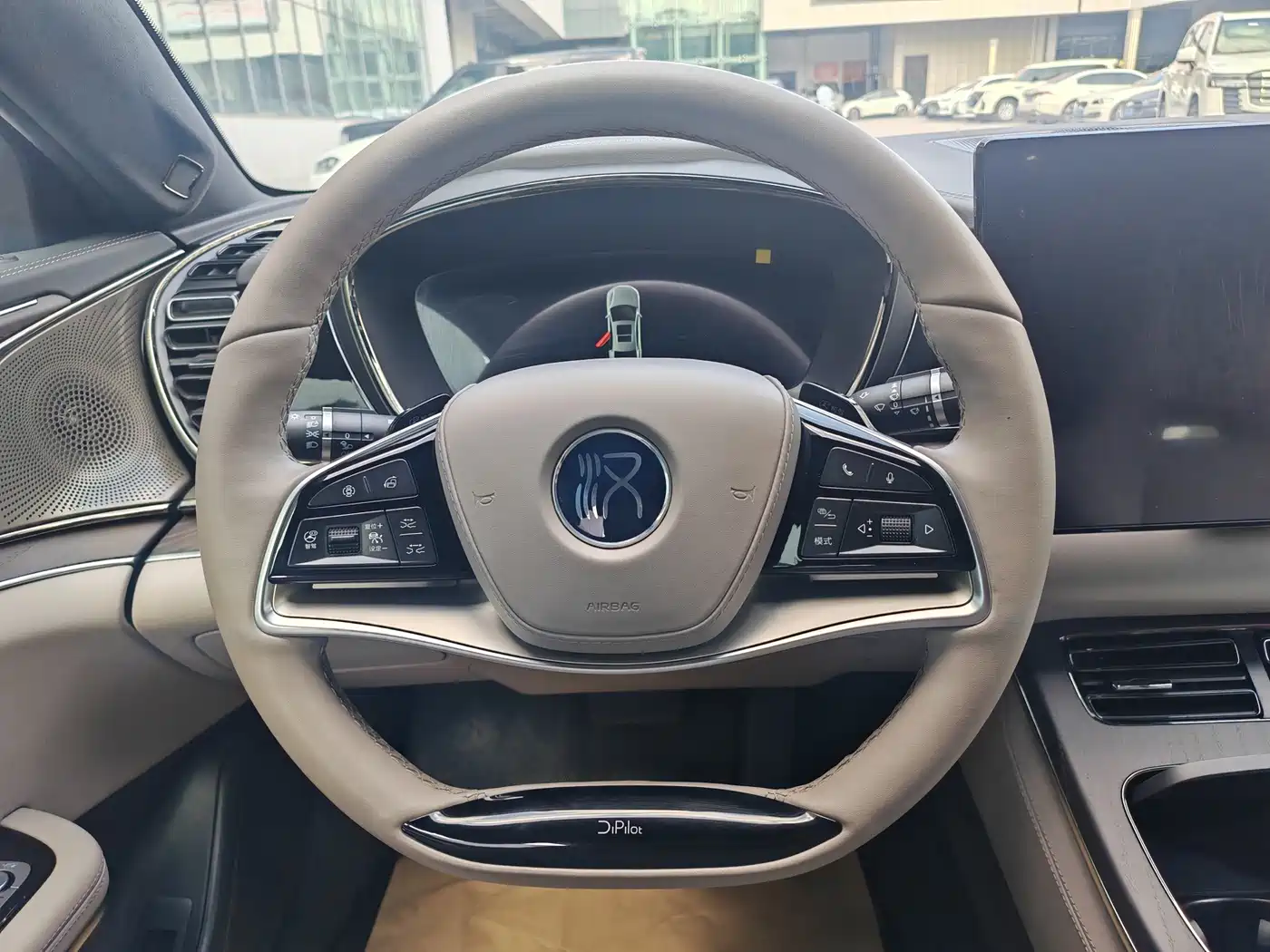 BYD Han 2024 EV Glory Edition 610KM AWD Celestial Eye Smart Driving фото 33