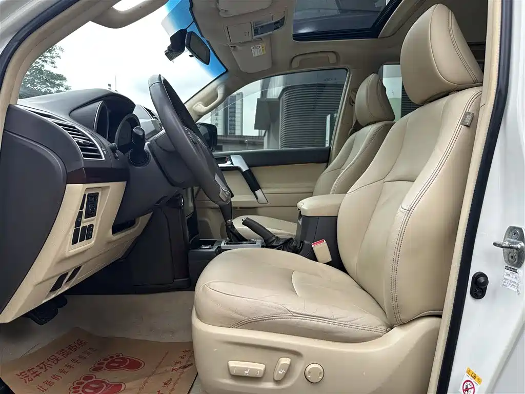 Toyota Prado 2016 3.5L Auto TX-L фото 4