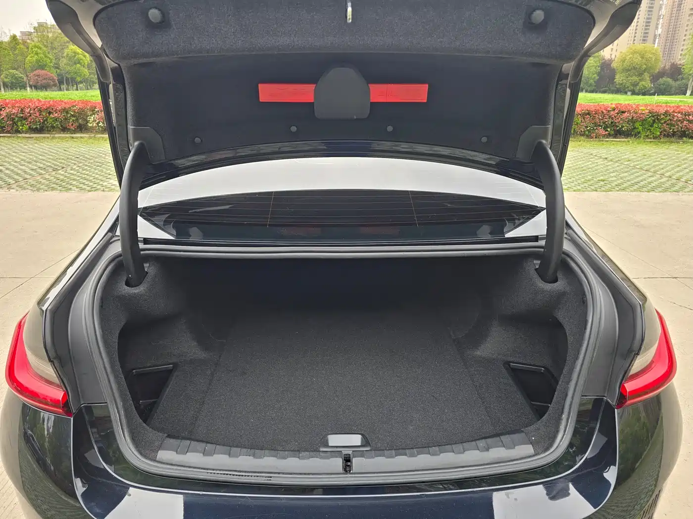 BMW i3 2022 eDrive 35 L фото 6