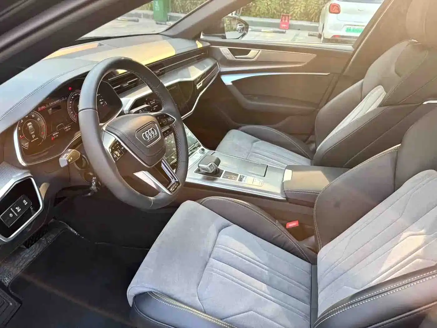 Audi A6L 2025 2025 45 TFSI Premium Sport