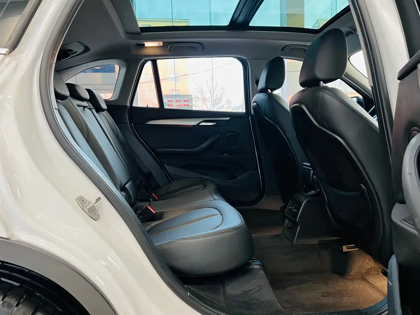 BMW X1 2018 sDrive20Li Leading Model фото 14