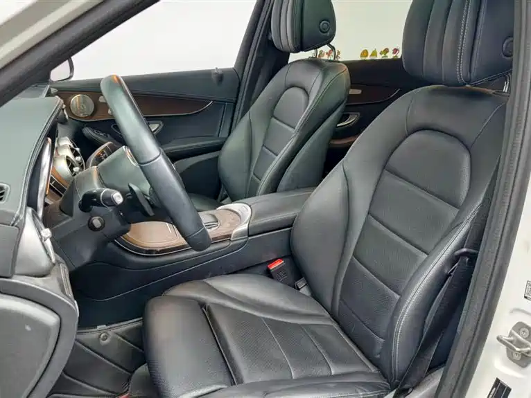 Mercedes-Benz GLC 2022 Facelift GLC 300 L 4MATIC Dynamic Collector's Edition фото 9