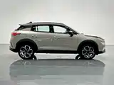 Фото 7 - Lynk & Co 06