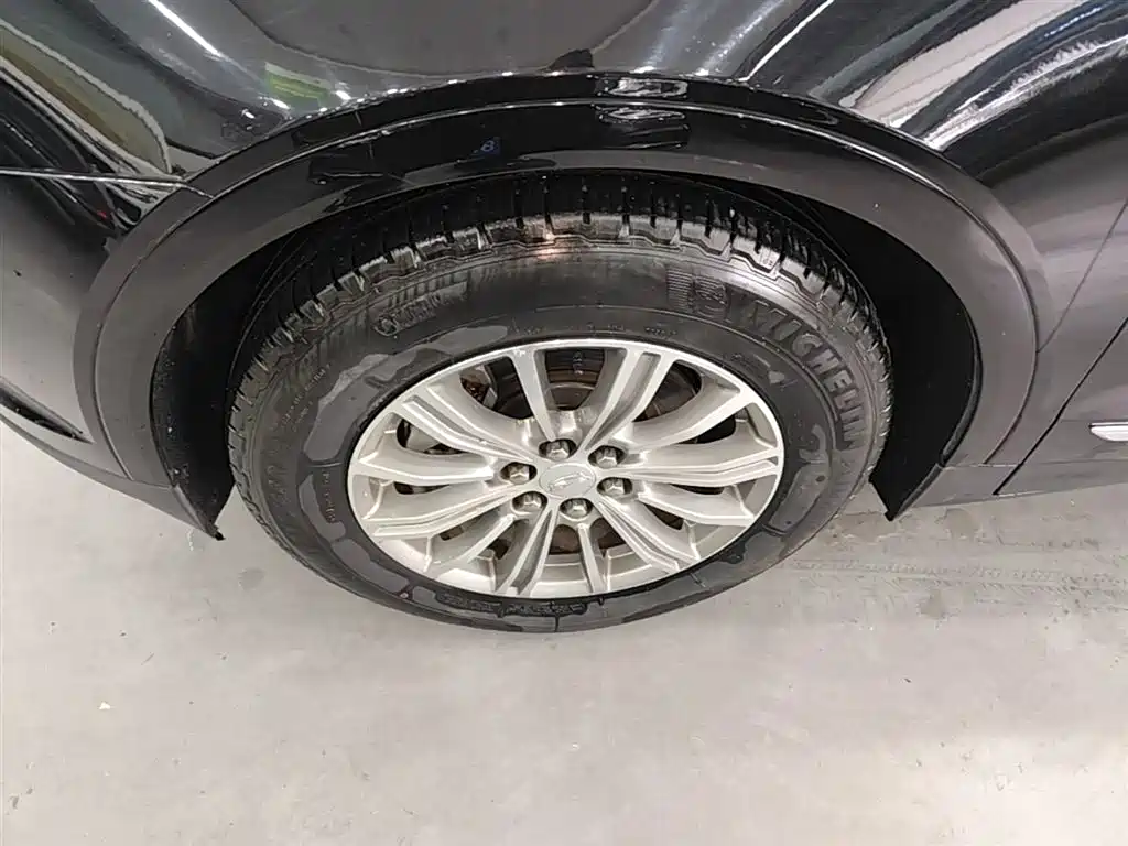 Cadillac XT5 2017 Anniversary Edition 25T Luxury фото 23