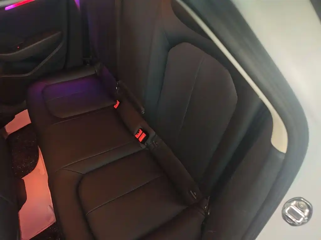 Audi A3 2016 Limousine 35 TFSI Progressive фото 17