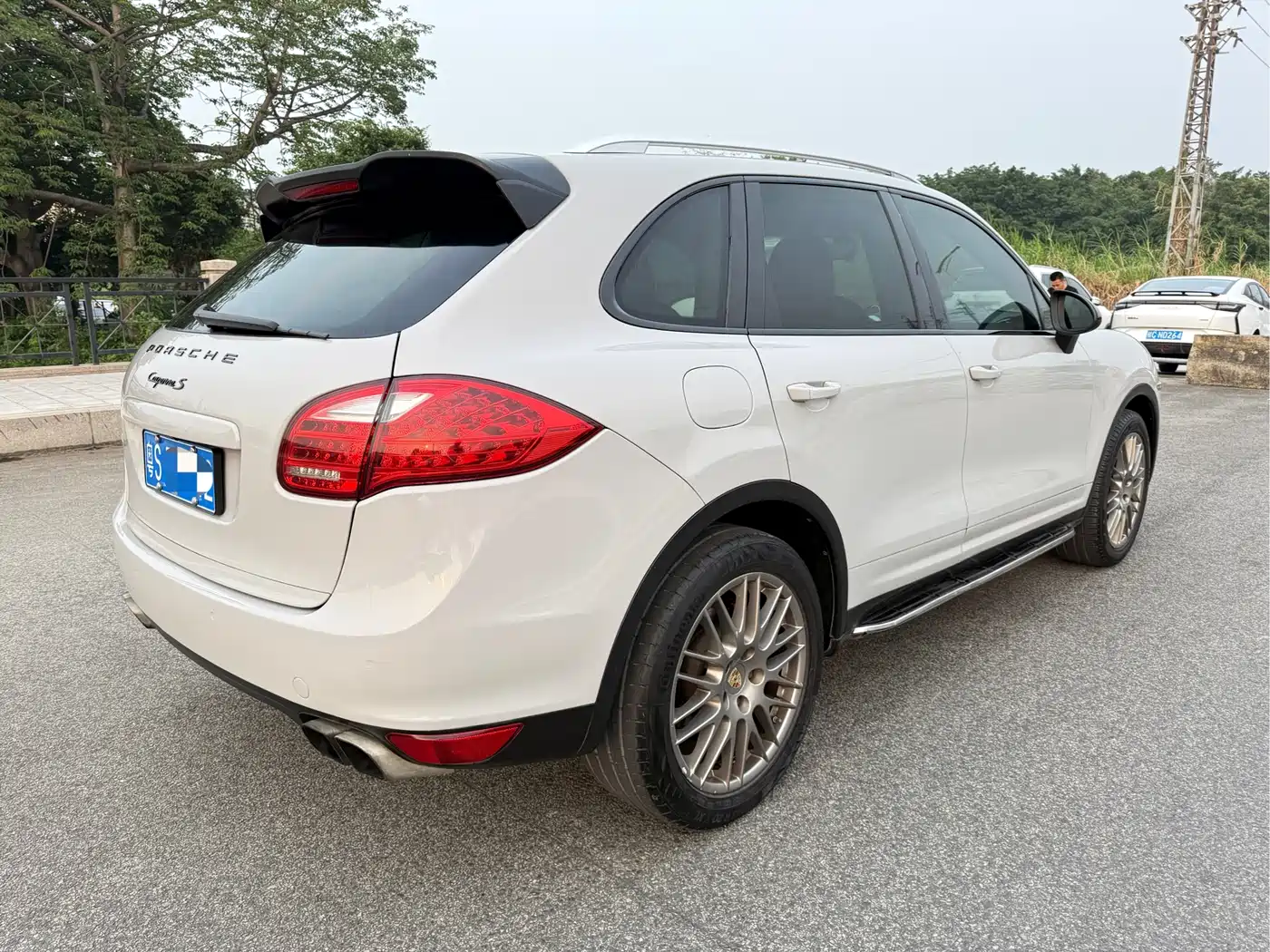 Porsche Cayenne 2011 Cayenne 3.0T фото 11