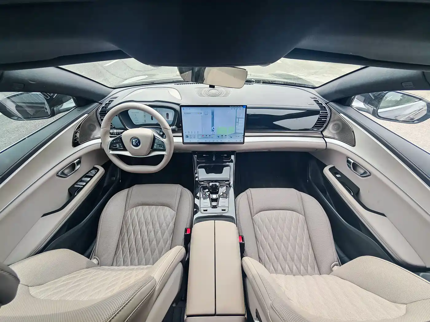 BYD Han 2025 EV Smart Drive Edition 506KM Premium фото 11