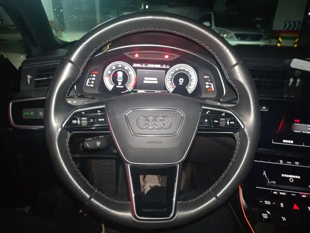Audi A6L 2021 45 TFSI Exclusive Sport фото 3