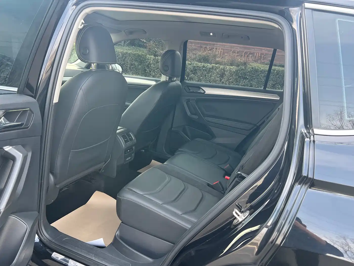 Volkswagen Tiguan L 2019 330TSI Automatic 2WD Smart Luxury Edition China VI фото 8