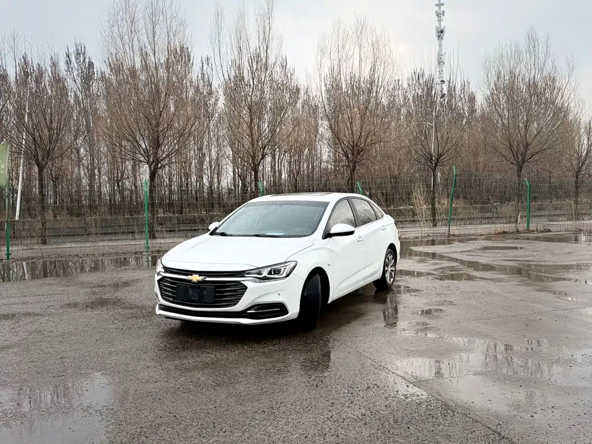 CHEVROLET CRUZE